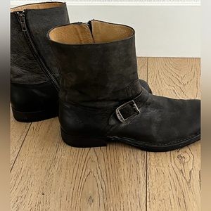 Frye boots size 8.5 black